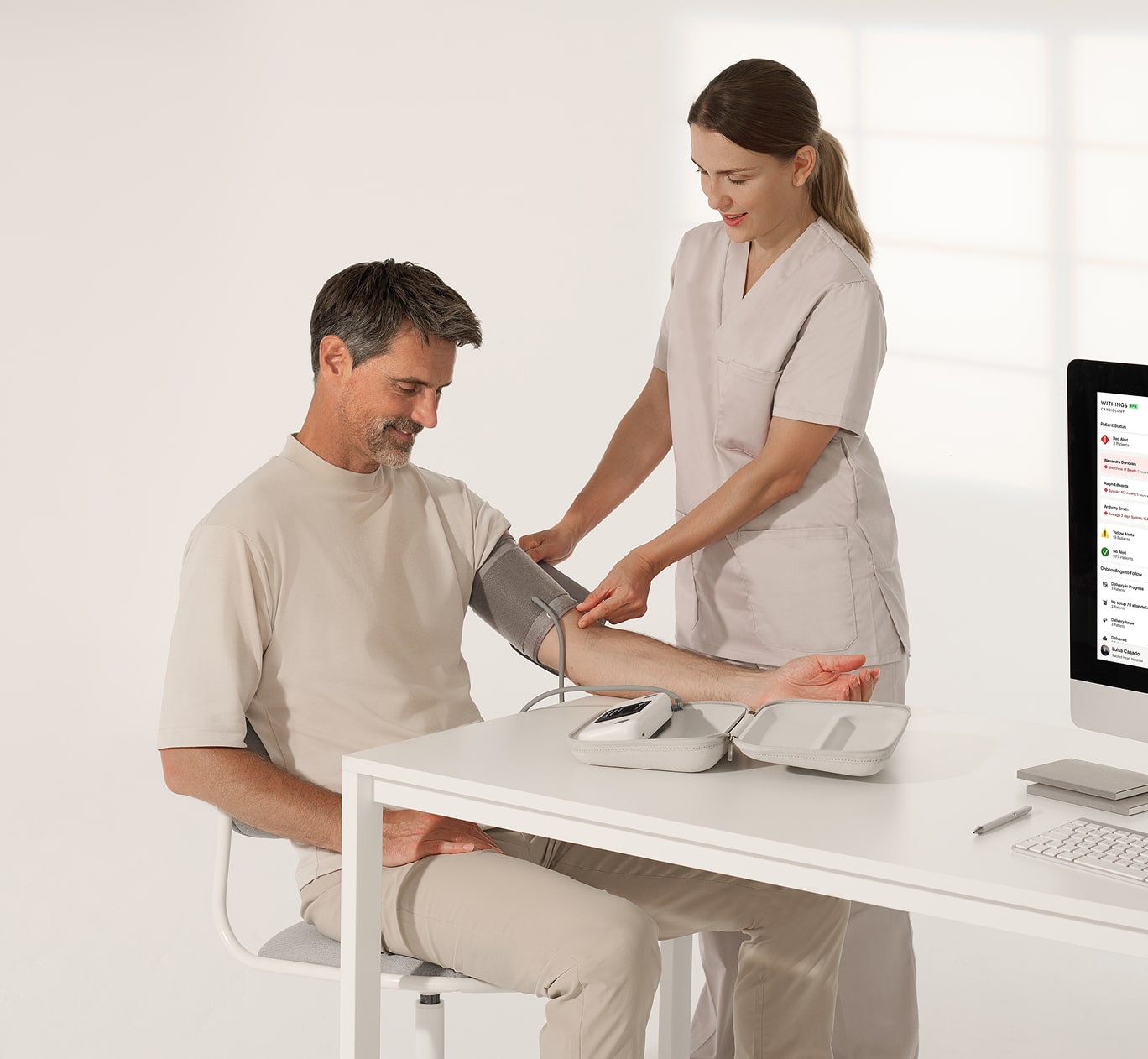 We empower healthcare teams to transform patients’ lives, through our health monitoring solutions.